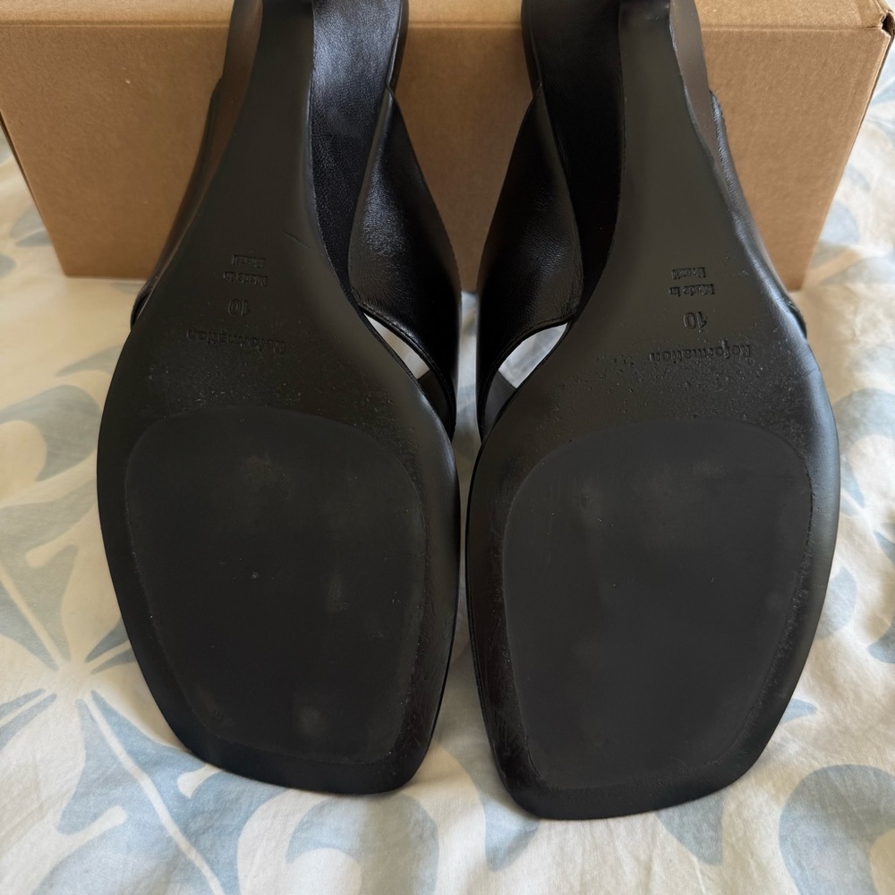 Reformation Sherlyn Wedge Thong - 10 - Picture 9 of 11